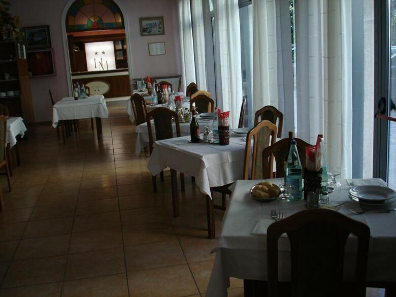 Hotel Mignon
