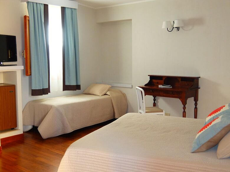 Hotel Al Madarig