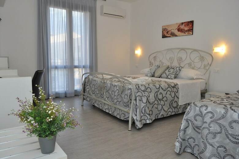 Hotel Sikania