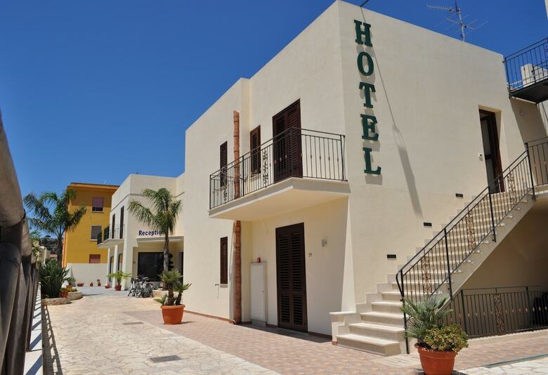 Hotel Sikania
