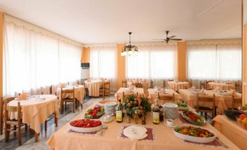 Hotel Riviera