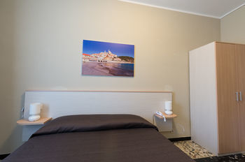 Hotel La Marina