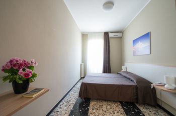 Hotel La Marina