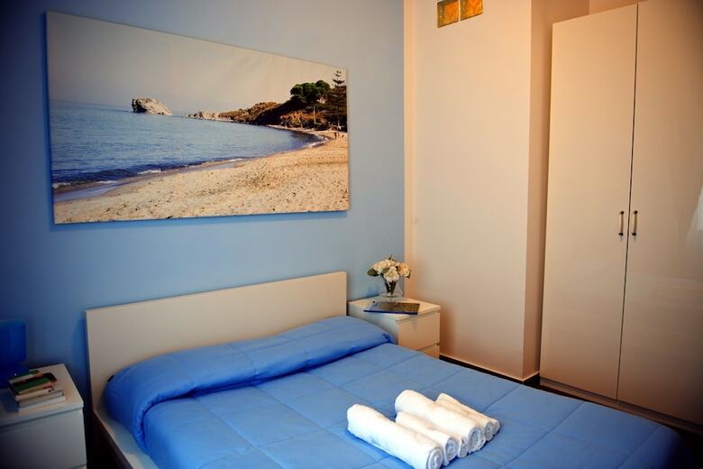 Hostal I Delfini