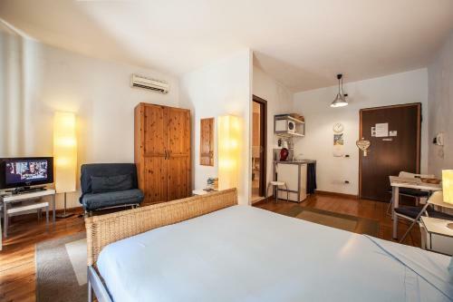 Studio Apartments Centro Storico Via Manno