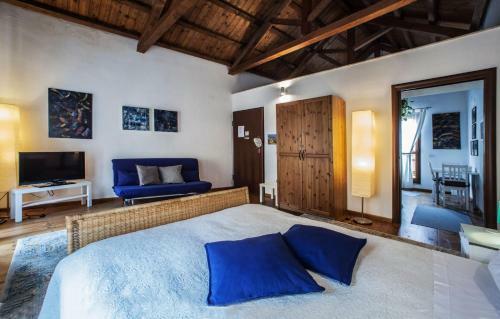 Studio Apartments Centro Storico Via Manno