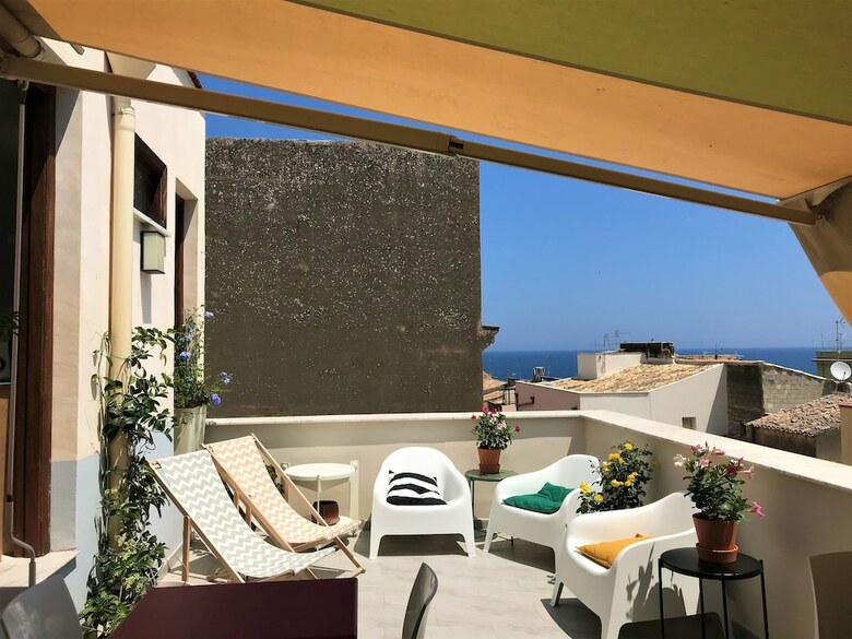 Helios B&B