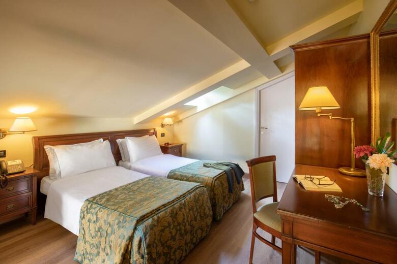 Hotel Verdeborgo