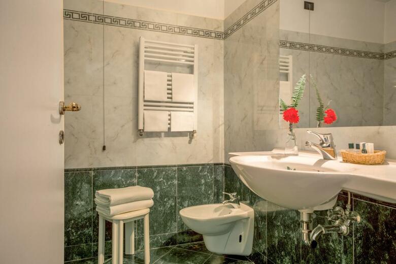 Hotel Verdeborgo
