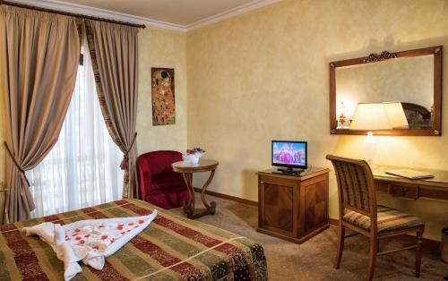 Grand Hotel Helio Cabala