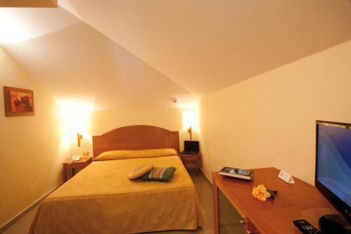 Hotel Tirreno