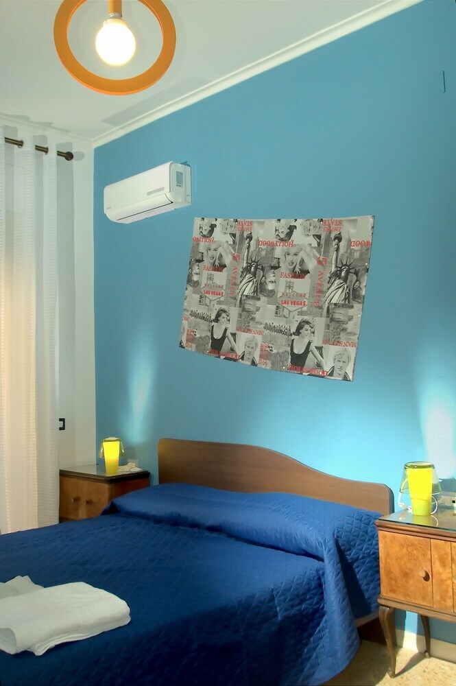 B&B Bibliotechina