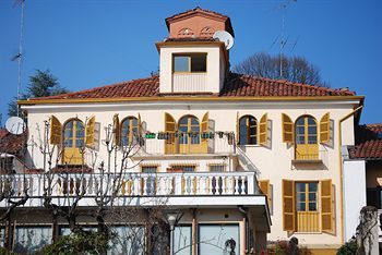 Hostal Hotel Pino Torinese