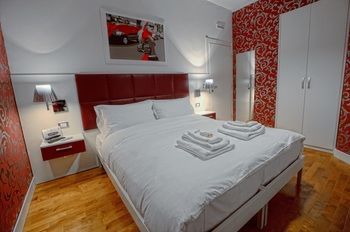 Hostal Pellicano Guest House