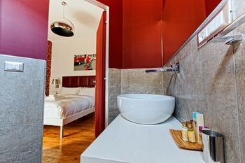 Hostal Pellicano Guest House