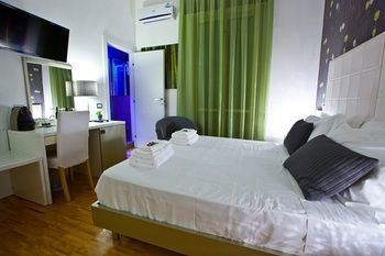 Hostal Pellicano Guest House