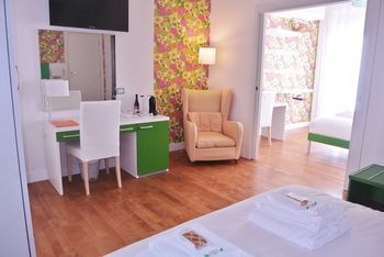 Hostal Pellicano Guest House