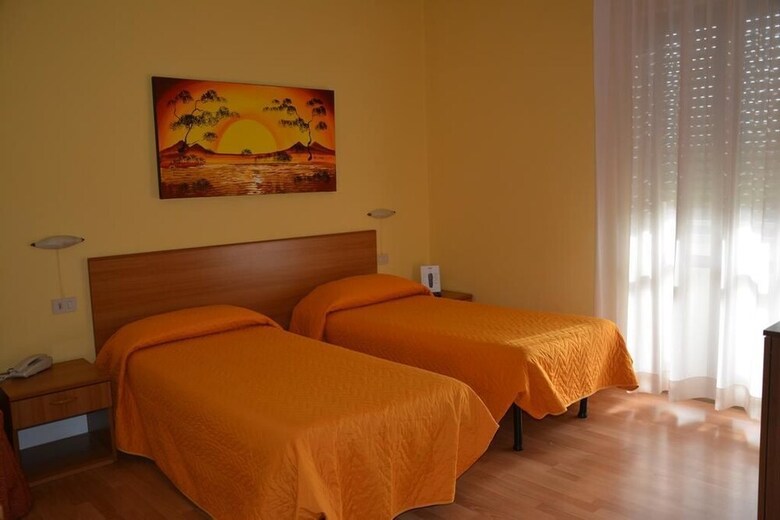 Piccolo Hotel