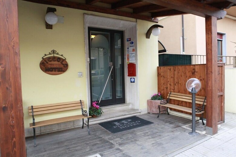 Piccolo Hotel