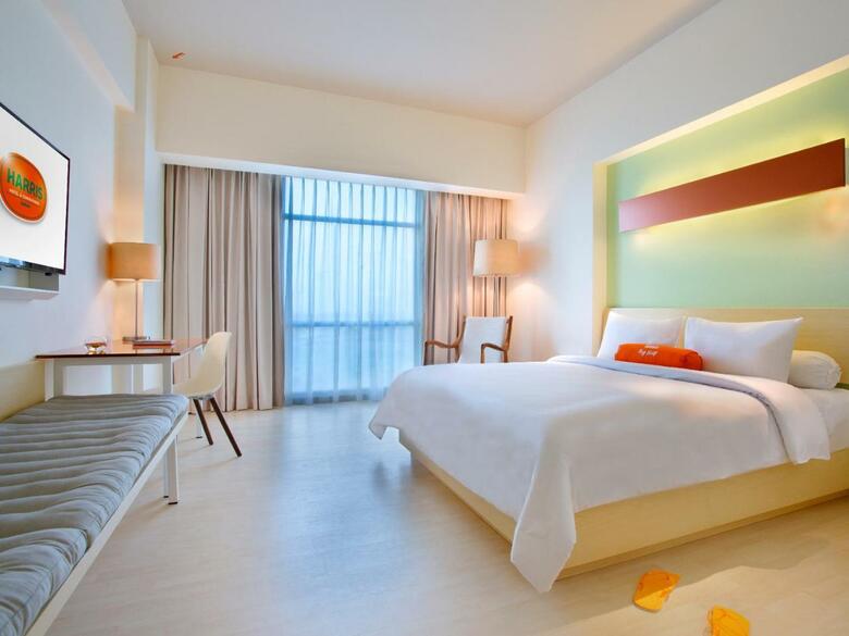 Harris Hotel & Conventions Bekasi