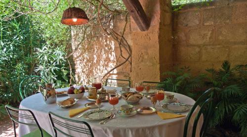 Hotel Il Glicine - Piana Dei Colli