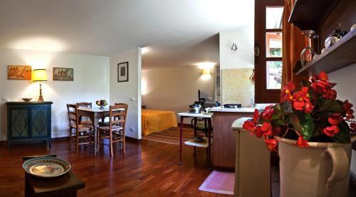 Hotel Il Glicine - Piana Dei Colli