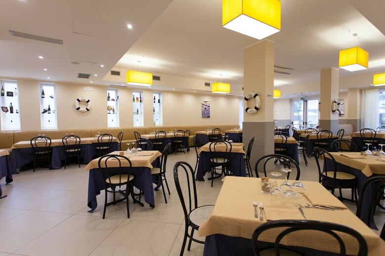 Hotel Costazzurra