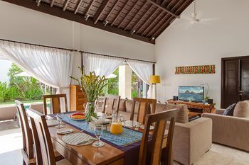 Puri Tirta Villas