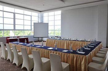 Lorin New Kuta Hotel