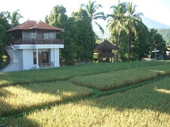 Atres Villa