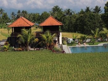 Atres Villa
