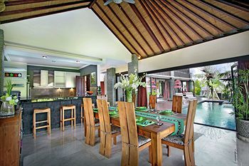 The Bale Tokek Villas