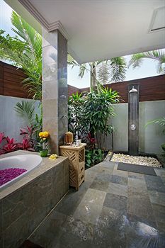 The Bale Tokek Villas