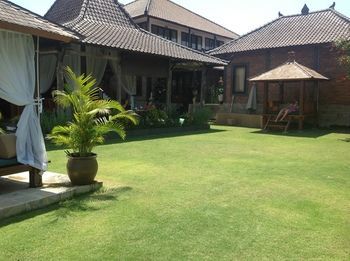 Ngeluwungan Boutique Villa