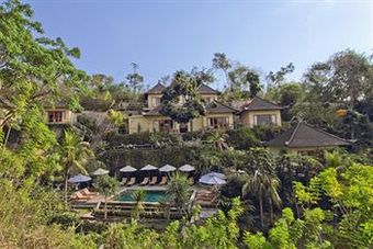 Lembongan Cliff Villas