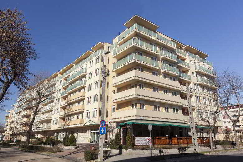 Premium Apartment House