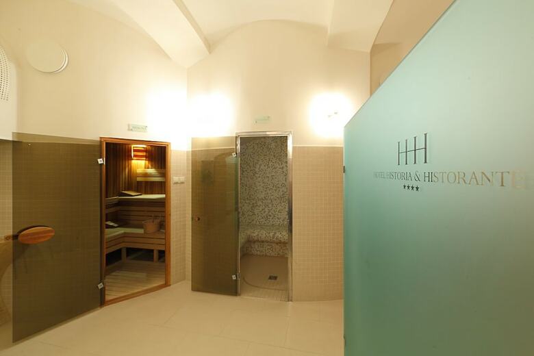 Hotel Historia & Historante