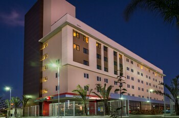 Hotel Ibis Porto Alegre Assis Brasil