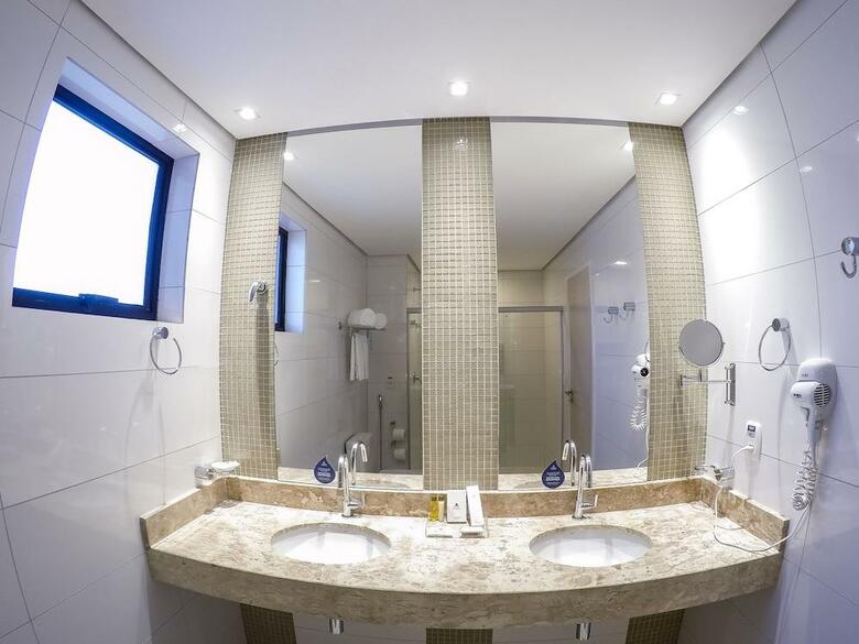 Best Western Plus Gran Lumni Hotel