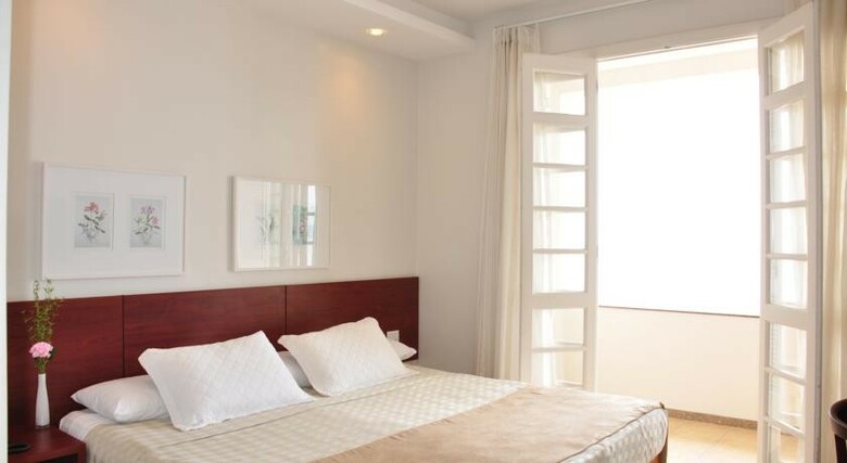 Hotel Rio Lancaster