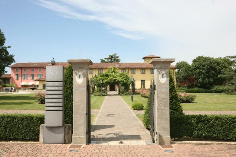 Hotel Antico Borgo La Muratella