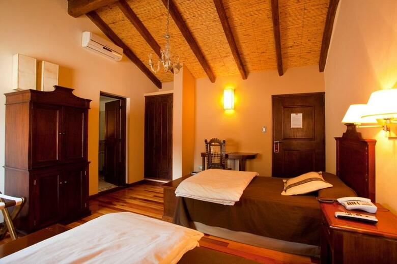 Hotel Marques De Tojo