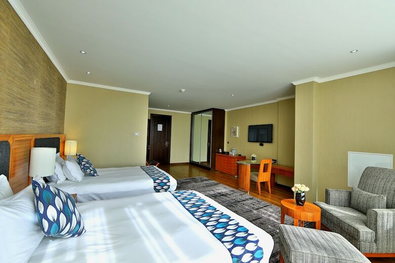Damas International Hotel