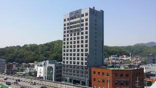 Cs Premier Hotel