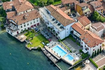 Hotel Rivalago