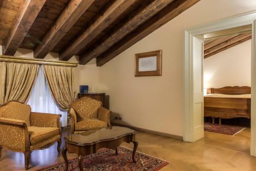 Villa Fenaroli Palace Hotel