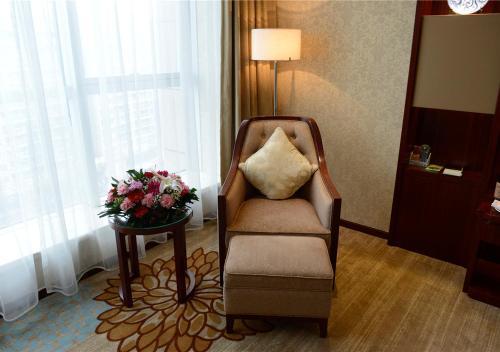 America's Best Rixin International Hotel