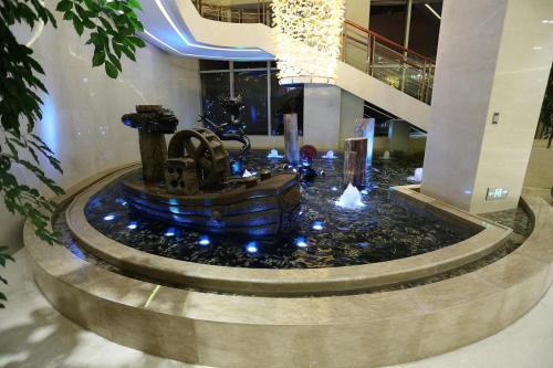 America's Best Rixin International Hotel