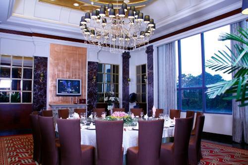 Grand Oriental Hotel