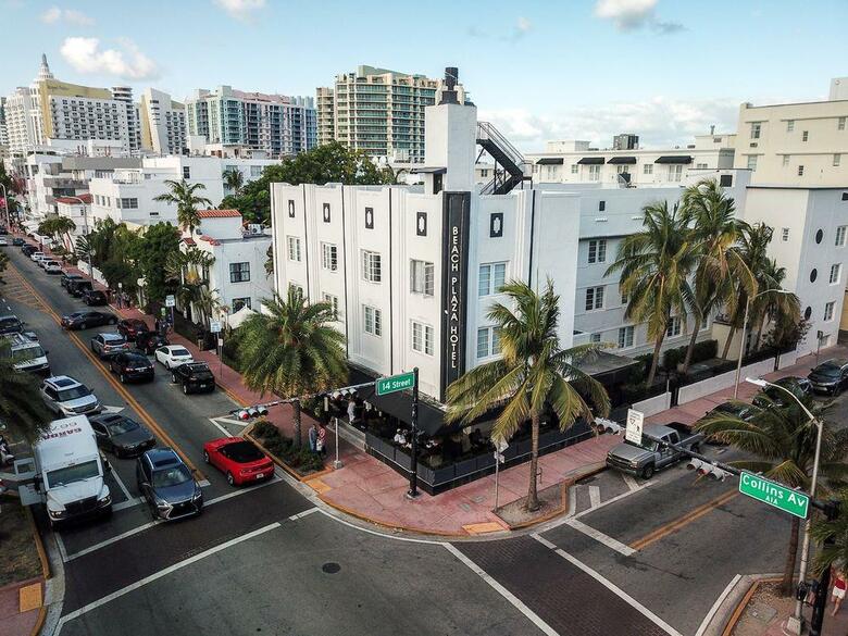 Hotel South Beach Plaza Villas